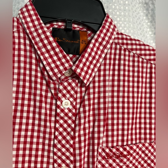 Ben Sherman -The Original Maroon & White Gingham Button Down Size Women’s XS - Picture 2 of 3